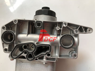 Montaje de la cubierta del refrigerador de aceite del motor D6D para las piezas del motor diesel del excavador de