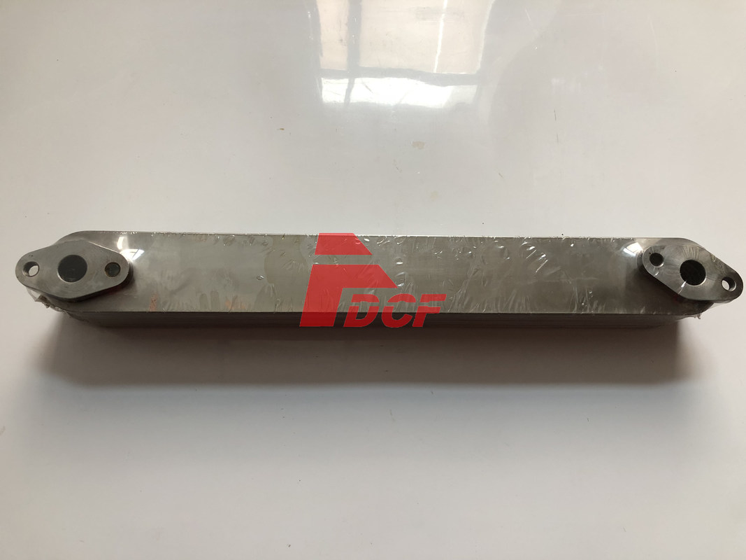 S6D155 10P 600-651-1161 Núcleo de enfriador de aceite para excavadora